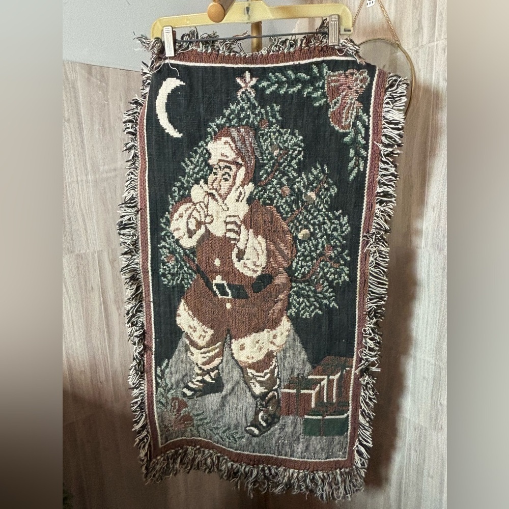 Festive Vintage Santa Woven Tapestry Throw Blanket in Brown and Green